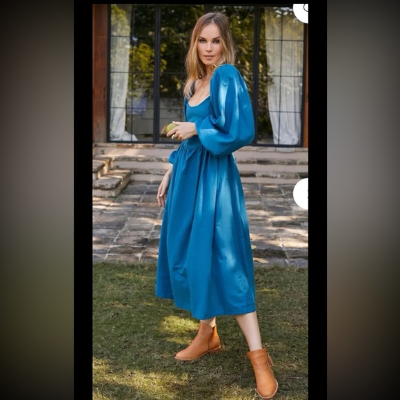 ELF Dresses & Skirts - ELF Alila Smocked Linen Midi Dress in French Blue 
size XXL